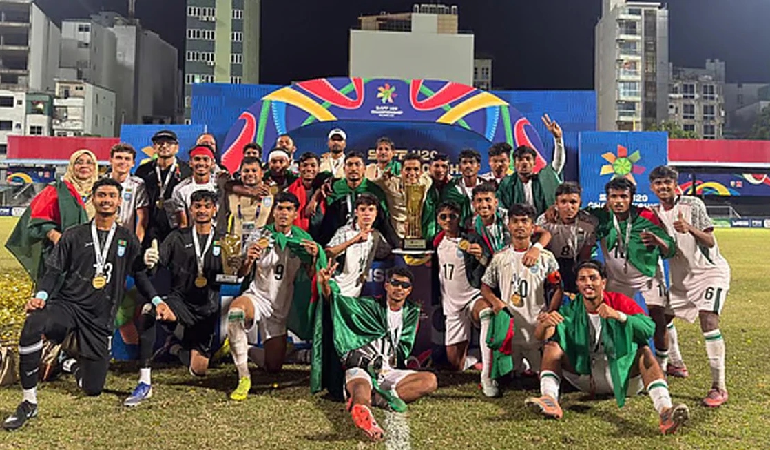 টাইব্রেকারে ভারতকে কাঁদিয়ে সাফে চ্যাম্পিয়ন বাংলাদেশ