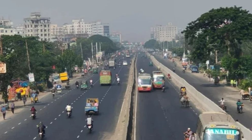 ঢাকার বাতাস আজ সহনীয়, দূষিত শহরের তালিকায় ১৪তম অবস্থান