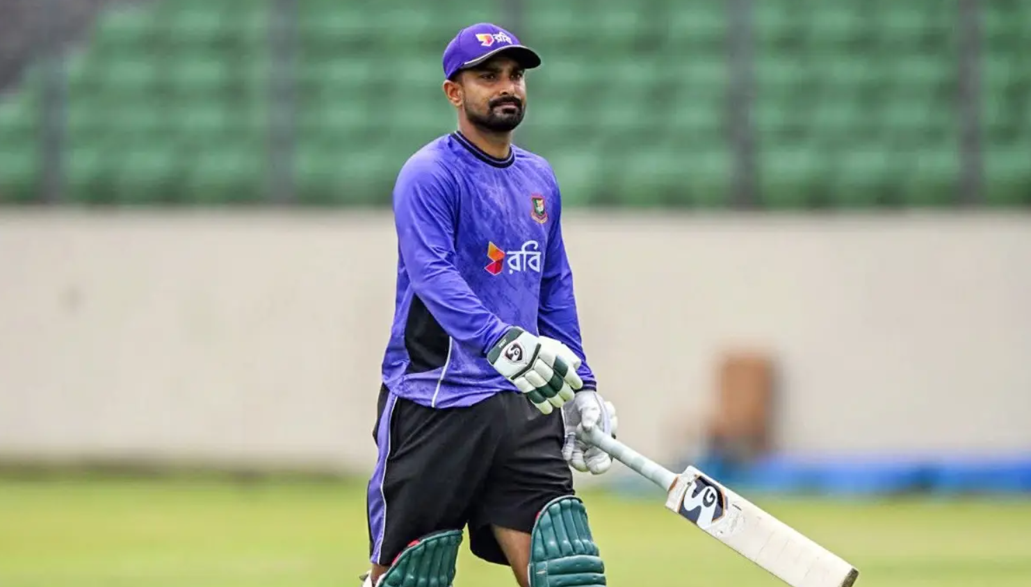 বিদেশি লিগ থেকে নাম সরিয়ে নিলেন লিটন